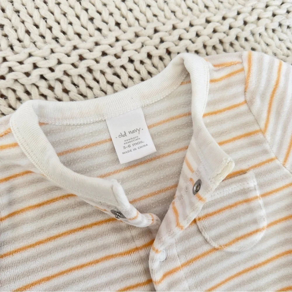 Old Navy Stripped Sleep & Play Footed Onesie Size 3-6 Months